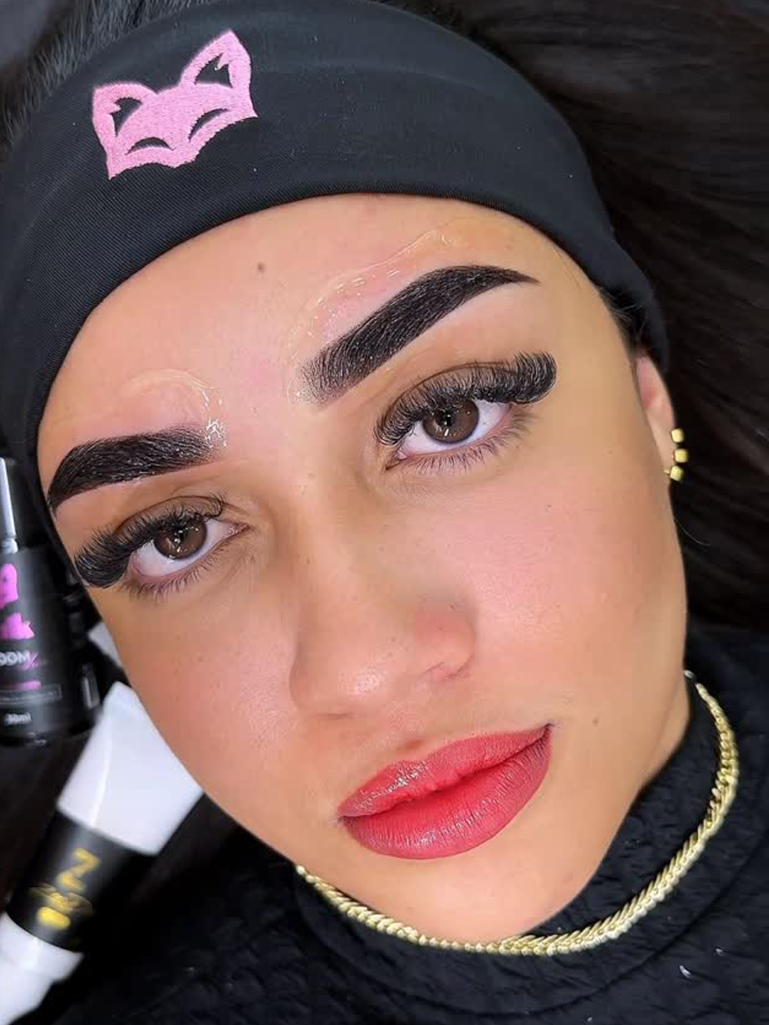 Sobrancelha 1